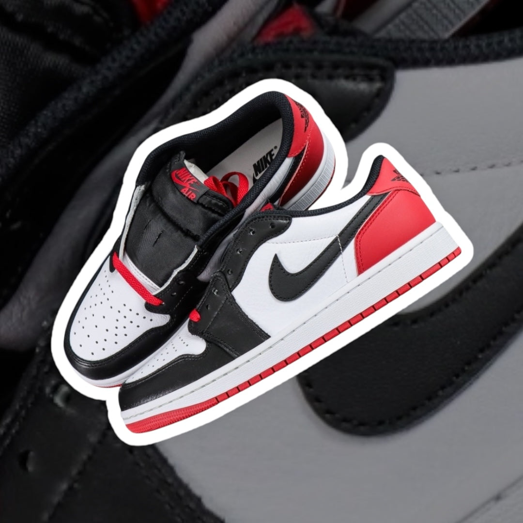 Nike Jordan 1 Retro Low Black Toe